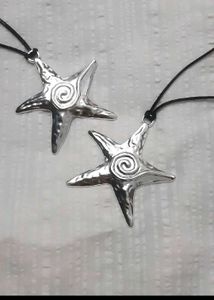 Trendy Necklace Pendant With Leather Cord