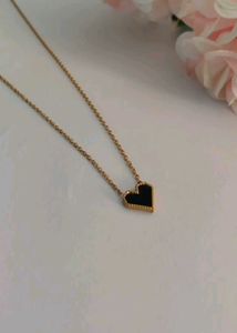 Anti Tarnish Black Heart Pendant