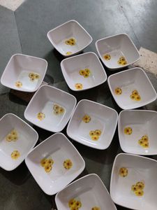 Square Sunflower Serving Trays