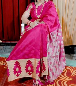 Pink floral Festive Saree