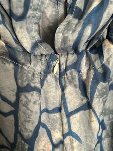 SVery Pretty Loose Jumpsuit With Zip At Back