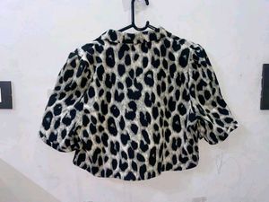 Leopard Print Cropped Shirt