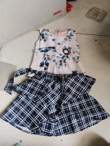 Cute Floral & Plaid Dress Set