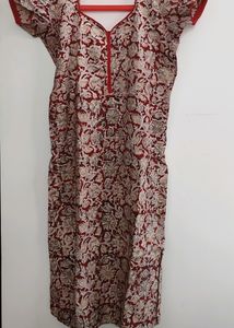 SIMPLE LADIES TOP