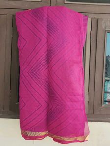Elegant Pink Patterned Saree