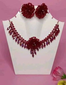 Floral red &amp; maroon Necklace