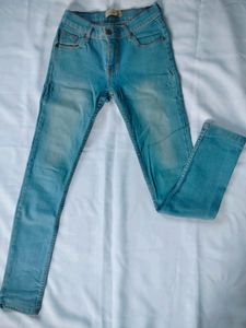 Free Delivery Skinny Jeans