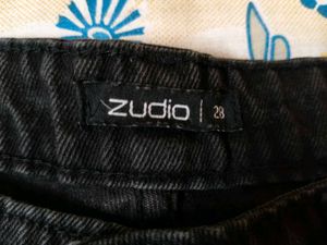 Black High-Waisted Jeans