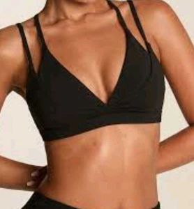 Black Sports Bra