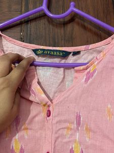 AvaasaPink Printed Cotton Kurta