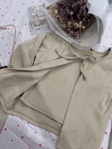 Set combo beige Long Sleeve Tie and Neck Top