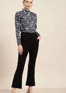 Navy Blue Floral Print Ruffle Collar Top
