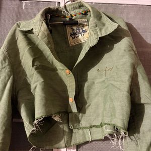 Cropped Green Collared Shirt