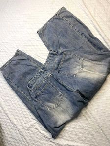 A cool blue baggy jeans, Great condition