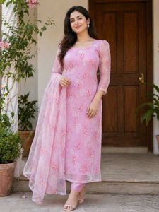 Beautiful Pink Floral Kurta Set