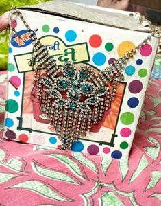 Beautiful Necklace💎With A Bracelet Only In ₹199☺