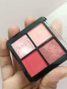 Nykaa Berry-Licious Eyeshadow Palette
