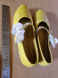 Ballerinas yellow and charming with Embellishments