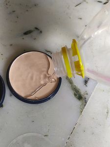 Compact Primer And Blender Packet Combo