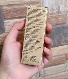 Manish Malhotra Lipstick &amp; Myglamm Serum BB Cream