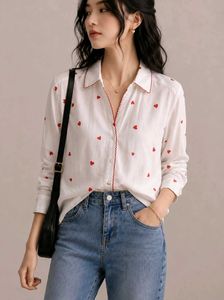 🫴♥️🤍Chic White Heart Print Button-Up Shirt