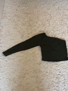Chic One-Shoulder Top