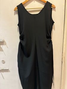 H&amp;M Chic Black Cutout Midi Dress