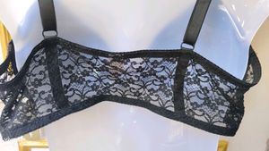 Black Lace Front-Close Bra
