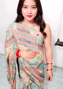 soft crepe silk saree with blouse