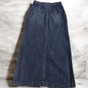 DARK WASH FRONT SLIT MAXI SKIRT