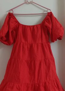 Chic Red Tiered Puff Sleeve Dress