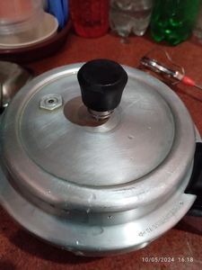 Cooker