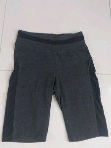 decathlon Women's Grey gym shorts with me