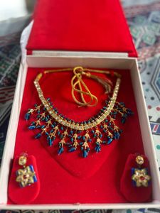 Stunning Blue & Gold Statement Necklace