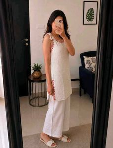 tie-up off white short kurti