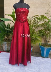 Elegant Red Strapless Gown
