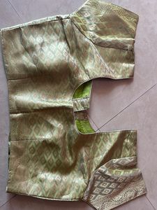 Price Drop Beautiful Mint Green Dual Tone Saree