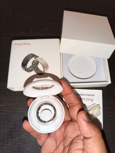 Smart Ring - Advanced Wearable Tech