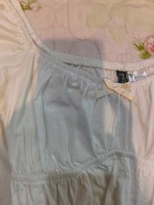White Puff Sleeve Crop Top