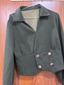 Stylish Cropped Double-Breasted Jacket