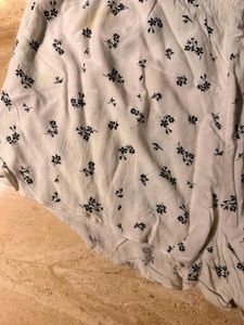 Cute Floral Print Shorts