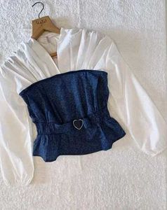 Chic Denim & White Puff Sleeve Top