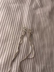 Sparkling Snowflake Dangle Earrings
