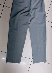 casual pants