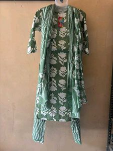 Green Floral Kurta Set