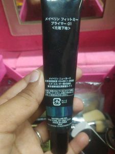 PRICE DROP Maybelline Fit Me Matte Primer