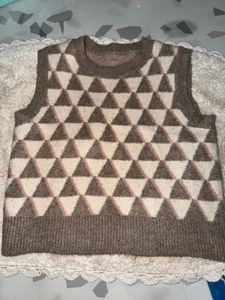 Geometric Knit Vest Top