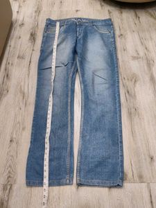 Ma6022 DYFI Jeans waist 36 inches