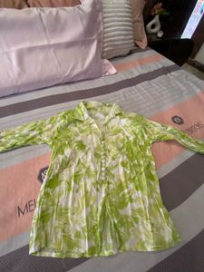 Green Leaf Print Top