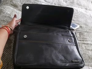 Stamp Leather Messenger